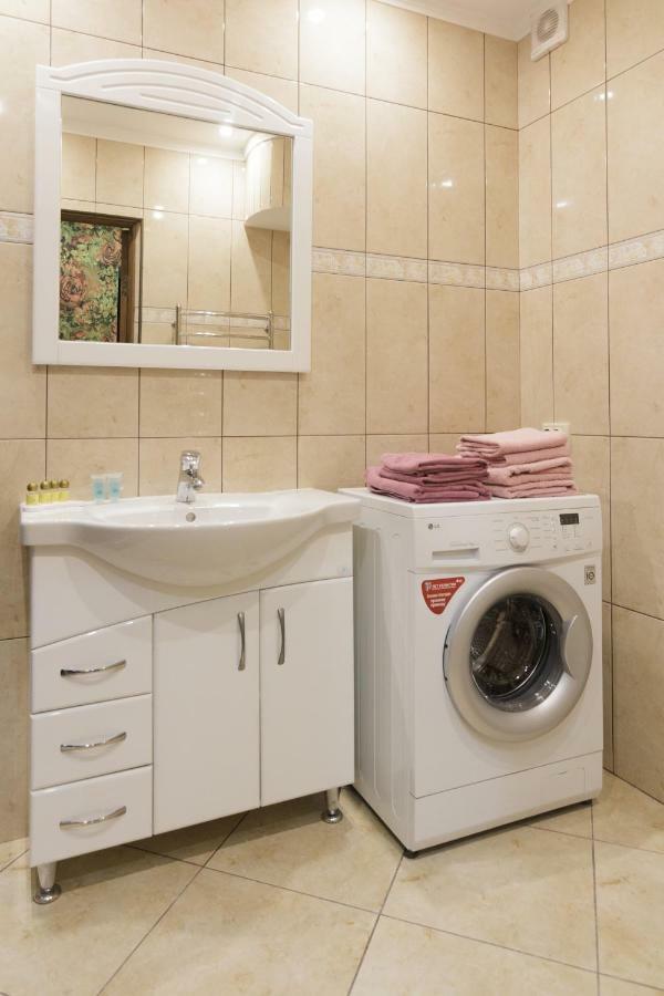 Apartment In Deribasovskay Street 20 오데사 외부 사진